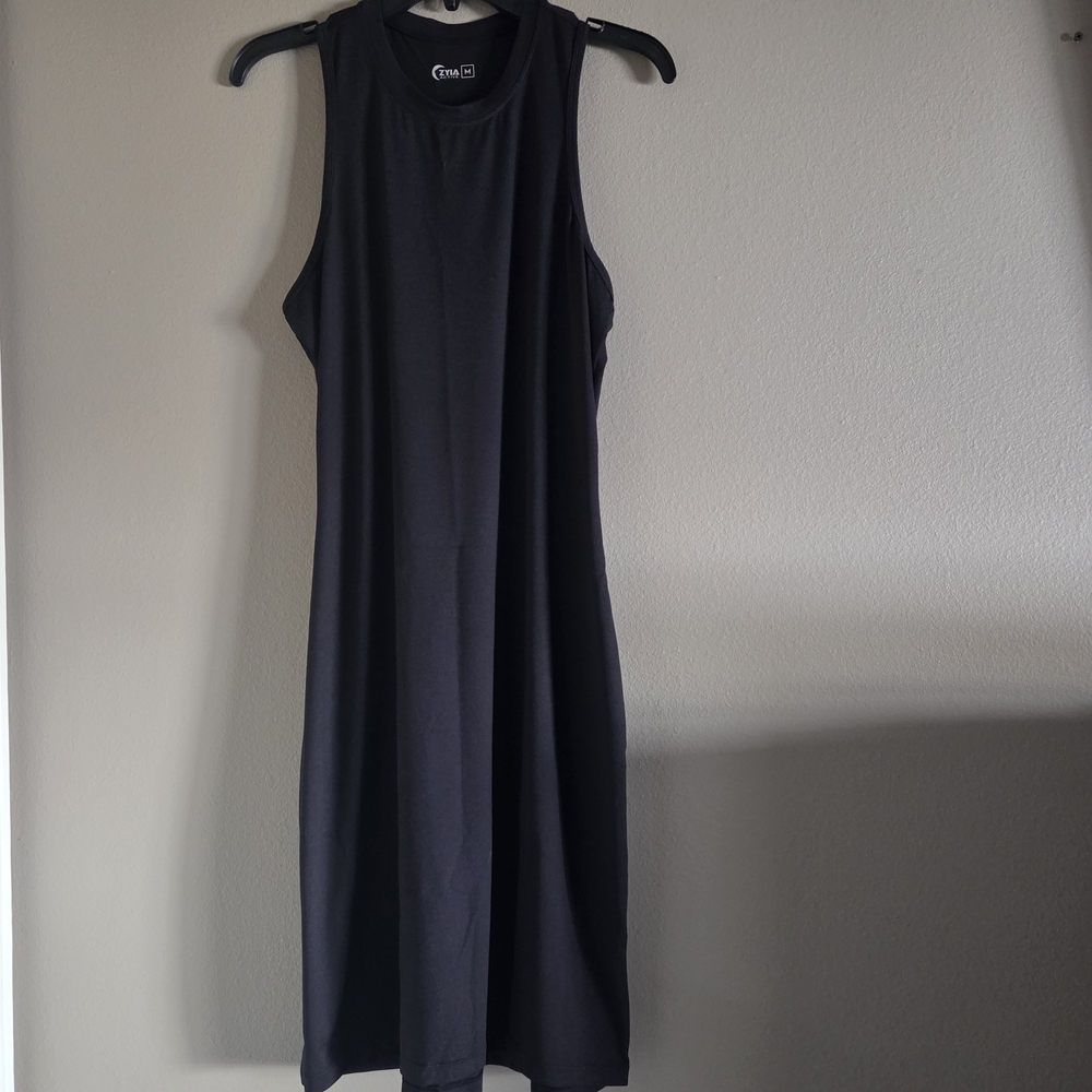 ZYIA Active Crown Black Sleeveless Dress Med
